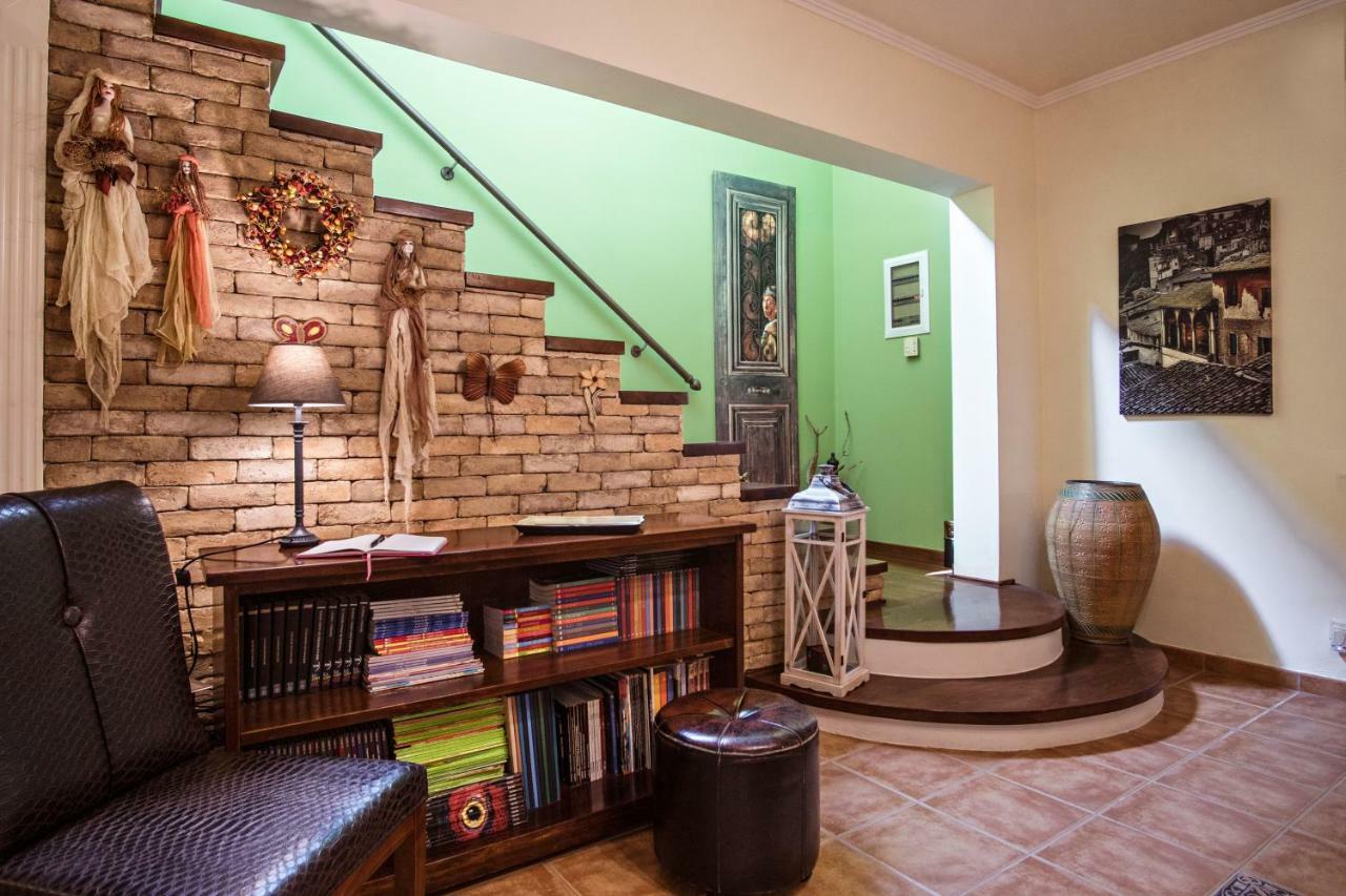 Birdsing Cottage Дассия Экстерьер фото